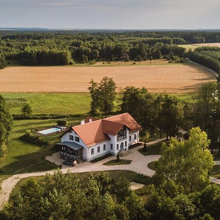 Willa Bizorenda Malogoszcz Exteriör bild